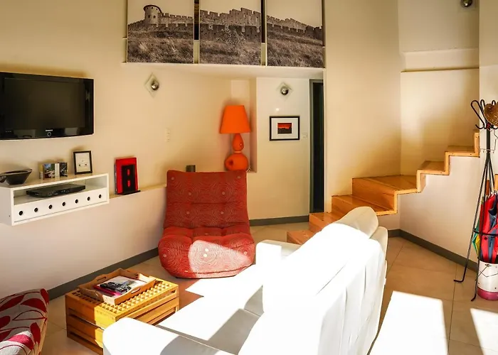 Sous Les Courtines Carcassonne