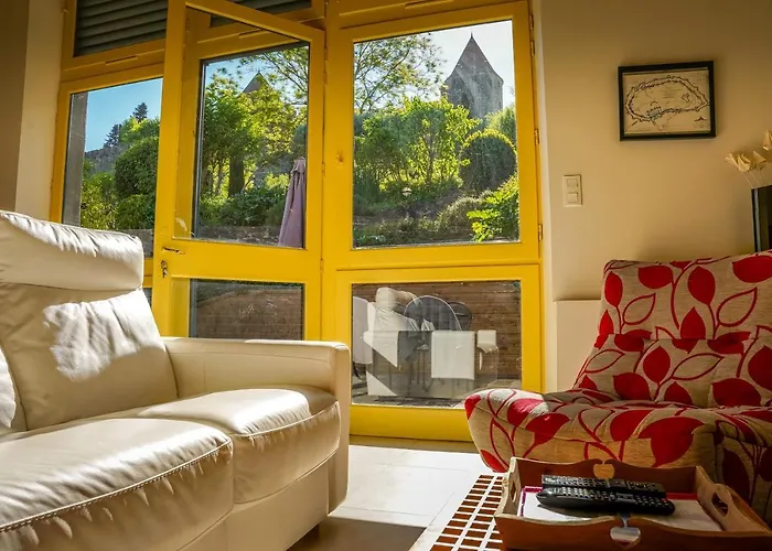 Sous Les Courtines Holiday home