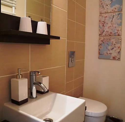 Sous Les Courtines Carcassonne