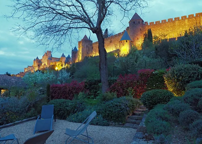 Sous Les Courtines *